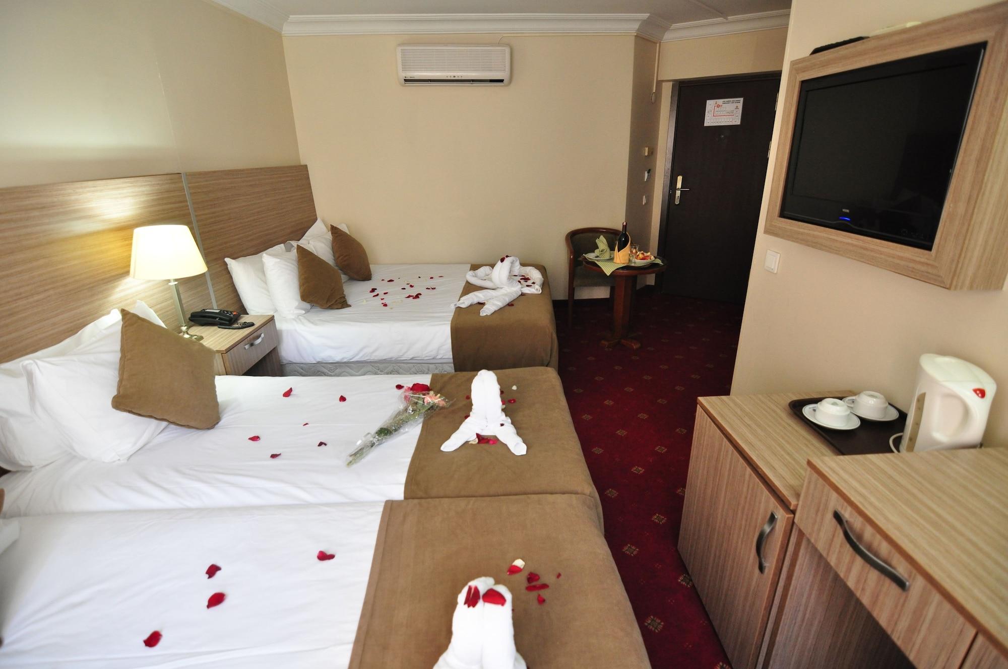 Hotel Buyuk Sahinler Istanbul Ngoại thất bức ảnh