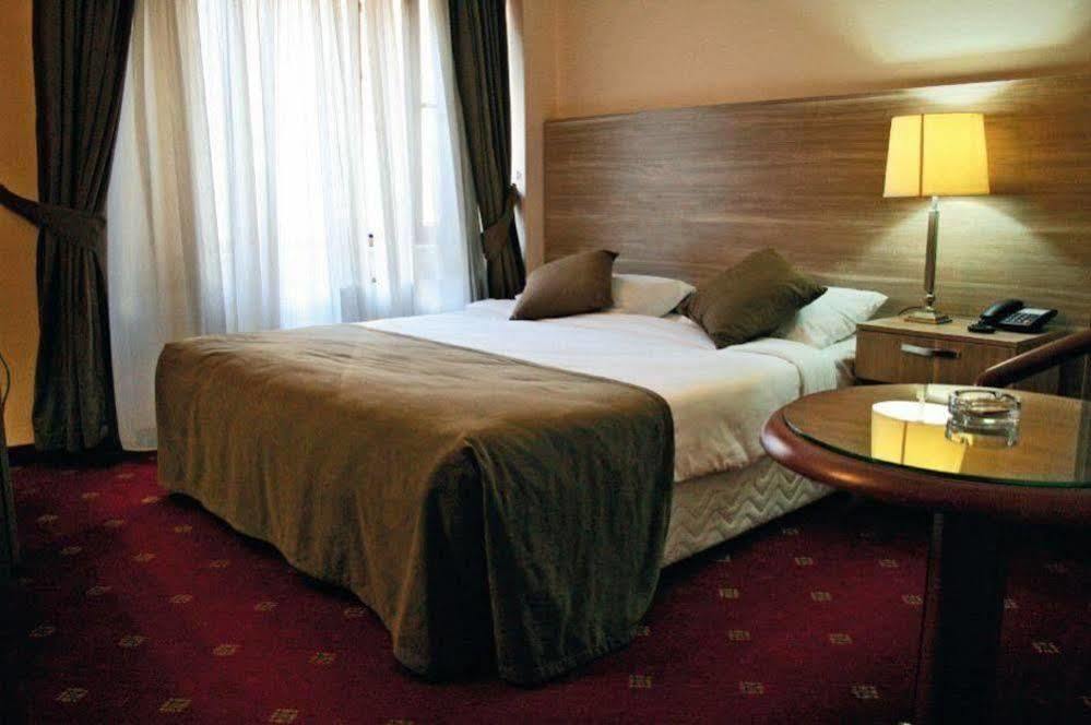 Hotel Buyuk Sahinler Istanbul Ngoại thất bức ảnh